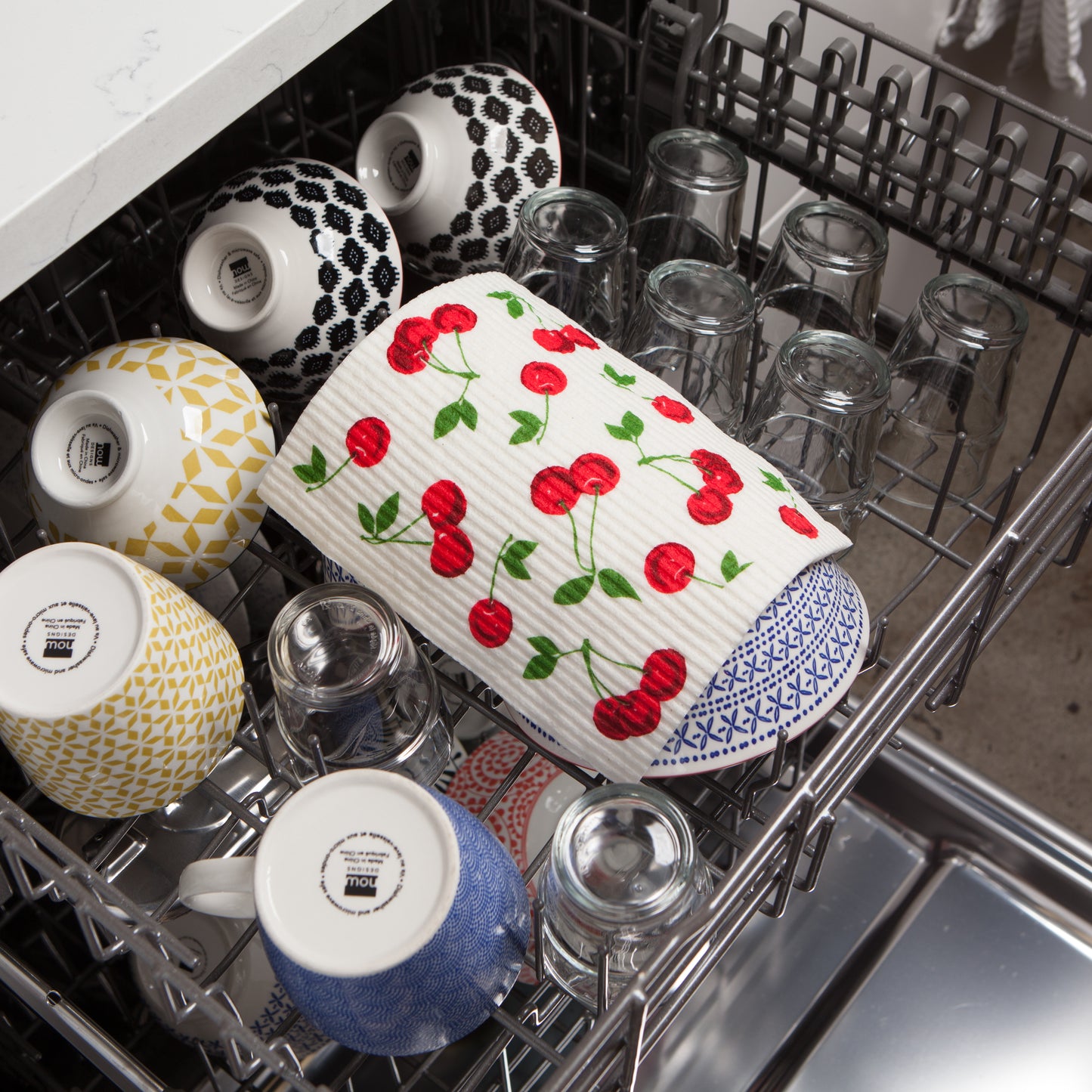 Danica - Cherries Swedish cloth