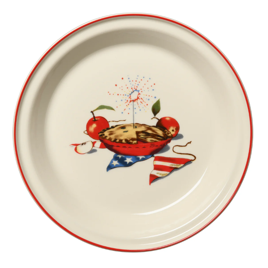 Fiesta® Deep Dish Pie Baker - Americana Apple Pie